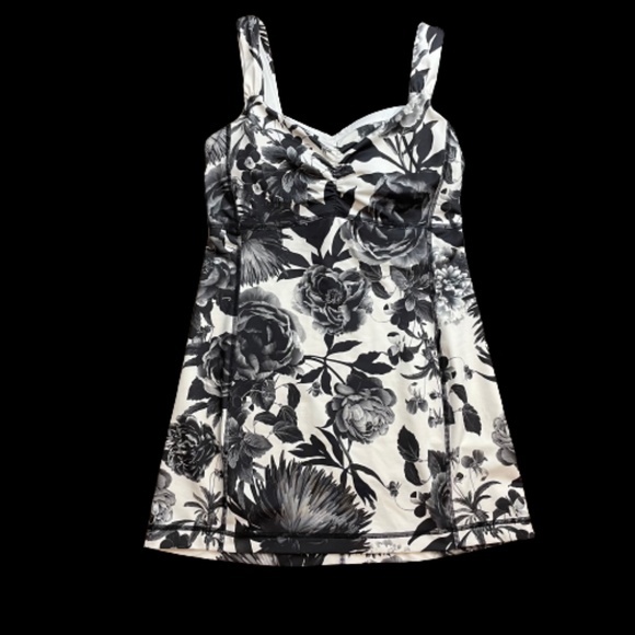 lululemon athletica Tops - lululemon athletica Aria Floral Tank Top